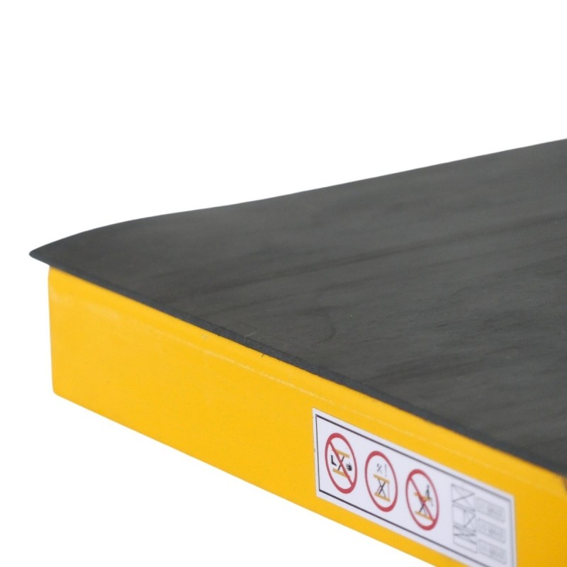 Zoom sobre la alfombrilla antideslizante para mesa elevadora con plataforma 815 x 500 mm